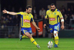 Morgan Parra showed nerves of steel as Clermont overtook Toulon at the head of the Top 14