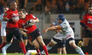 Benjamin Urdapilleta kicked all Oyonnax's points as they shocked Top 14 rivals Racing Metro in Colombes on Saturday