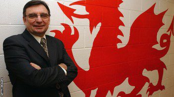 Men like David Moffett hold the keys to power for Welsh rugby- a frightening prospect given past incompetence. 