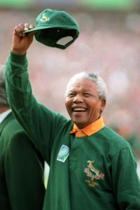 Nelson Mandela dons the green jersey