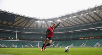George Ford Practices his place-kicking ahead of Saturdays match against Australia