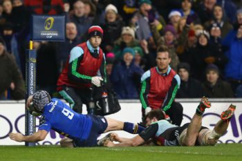 Isaac Boss crossed for Leinster's only try of the match in the first half. 