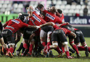 Oyonnax rumbled into the Top 14 play-off places with a win over Brive